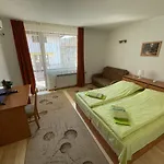 فندق Guest Biju 3*