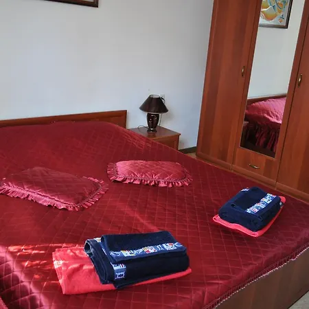 Guest Biju Hotel